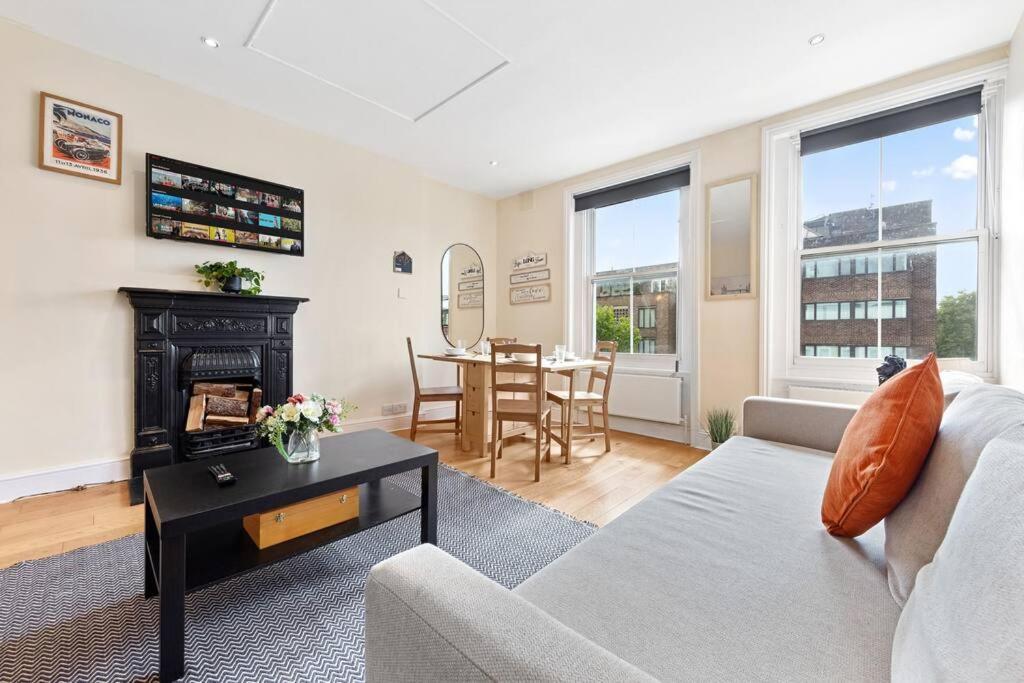 Spacious Sleep 11 With Terrace In Earls Court Ec99 Londra Exterior foto